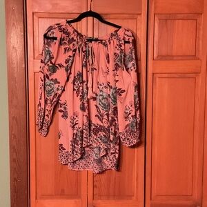Lola P. Floral Off-Shoulder Blouse in Dusty Pink